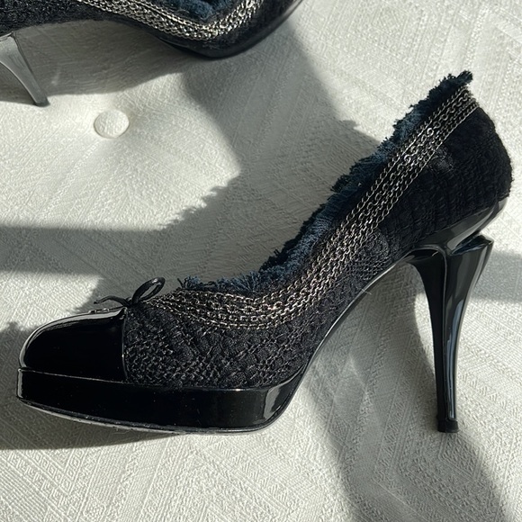Chanel tweed and patent heels size 40 - Picture 5 of 9